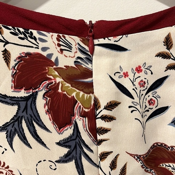 Chelsea28 Long Sleeve Red Cream Floral Dress NWT Size XXL - Picture 7 of 8